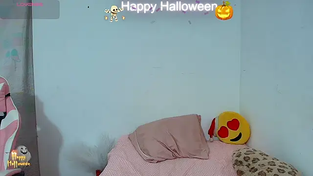 Snapshot of Anal_Milky_Momma chatting on October 29, 2025, 2:08 pm Anal Milky Momma online show from October 29, 2025, 2:08 pm