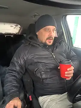 DanielOhCool online show from December 6, 2024, 11:33 am