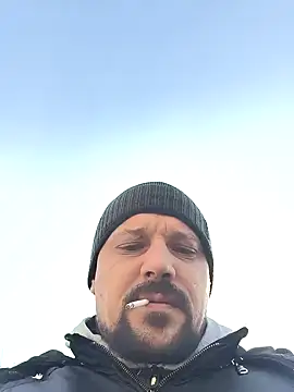 DanielOhCool online show from February 11, 2025, 11:10 am