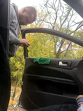 DanielOhCool online show from October 8, 2025, 11:52 am