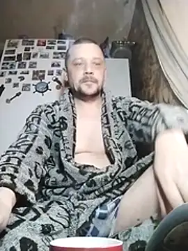 DanielOhCool online show from March 13, 2026, 4:52 am