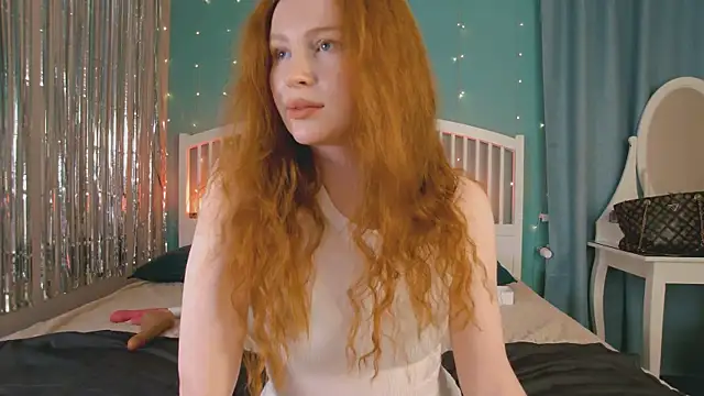 GingerArin online show from April 8, 2026, 11:43 am