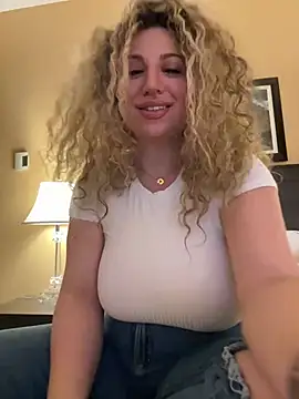 miamellycious online show from February 21, 2025, 1:55 am