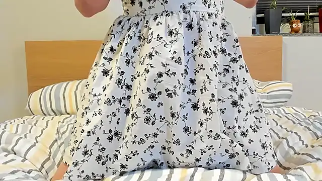 BritttanyBrix online show from November 20, 2025, 6:40 pm