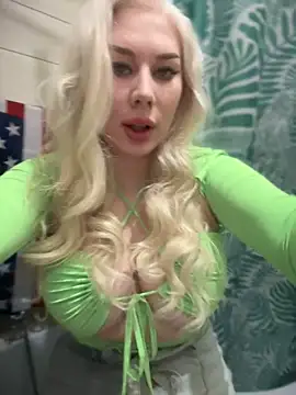 LaraHollywood online show from February 27, 2025, 1:38 am