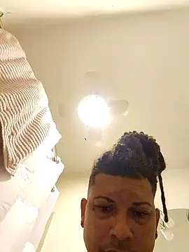 tropikboy online show from January 29, 2025, 9:44 am