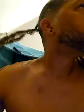 tropikboy online show from October 15, 2025, 10:04 am