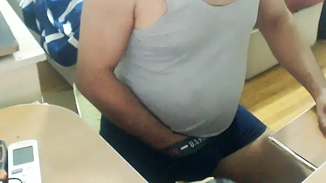 LiONTURK online show from September 27, 2025, 9:09 pm