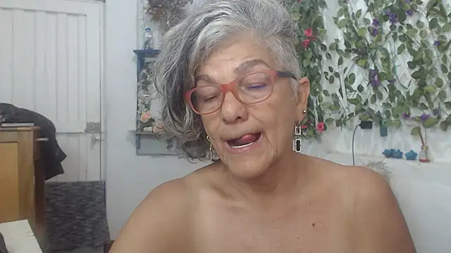 FunnyGrandma online show from February 12, 2025, 4:44 am