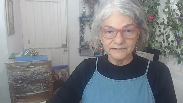 FunnyGrandma online show from March 12, 2025, 1:36 am