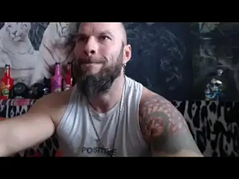 Snapshot of viking_30 chatting on December 31, 2024, 10:04 am viking 30 online show from December 31, 2024, 10:04 am