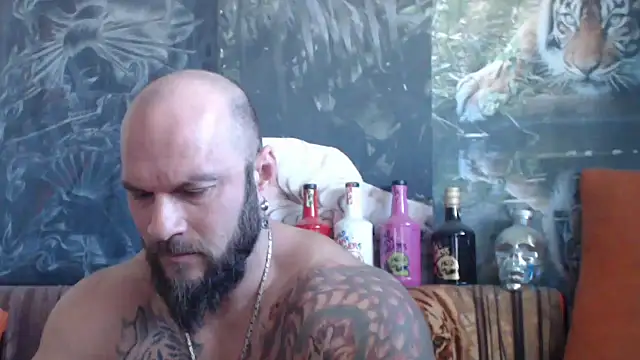 Snapshot of viking_30 chatting on September 24, 2025, 5:44 am viking 30 online show from September 24, 2025, 5:44 am