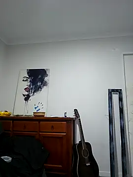 Snapshot of PhoenixDesire@xh chatting on November 13, 2025, 5:34 pm PhoenixDesirexh online show from November 13, 2025, 5:34 pm