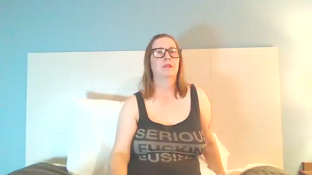 SweetandNaughty1 online show from March 14, 2025, 5:48 am