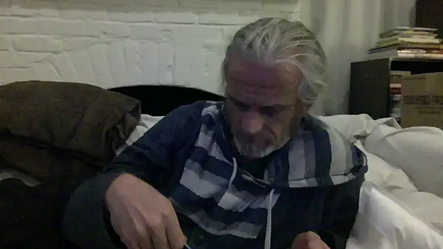 readyforfunxxx online show from November 13, 2025, 12:48 pm