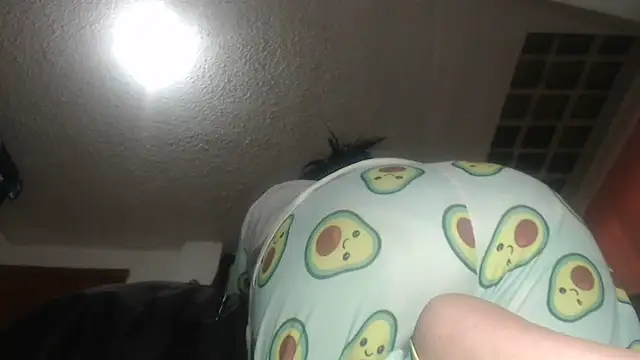 Snapshot of prettyangelsquirt chatting on January 15, 2025, 2:35 pm prettyangelsquirt online show from January 15, 2025, 2:35 pm