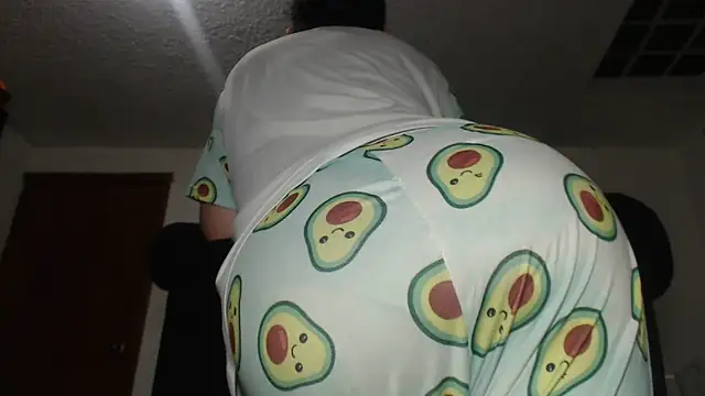 Snapshot of prettyangelsquirt chatting on March 8, 2025, 8:57 pm prettyangelsquirt online show from March 8, 2025, 8:57 pm