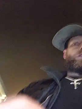 Snapshot of Kw8585kw chatting on December 21, 2025, 12:40 am Kw8585kw online show from December 21, 2025, 12:40 am