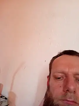 Kw8585kw online show from March 9, 2026, 2:43 pm