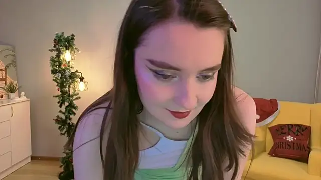 CloudGrace online show from December 15, 2025, 6:23 pm