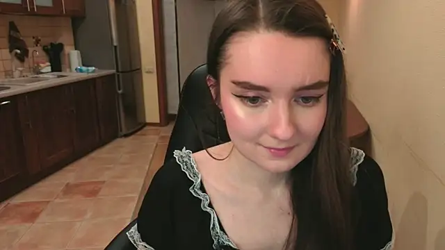 Snapshot of CloudGrace chatting on April 24, 2026, 3:20 am CloudGrace online show from April 24, 2026, 3:20 am