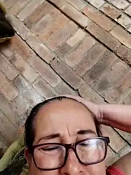 LaGochis07 online show from April 7, 2026, 7:58 pm