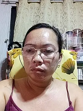 asianwet4u online show from March 3, 2025, 9:48 pm