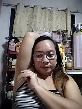 asianwet4u online show from March 5, 2025, 1:39 pm