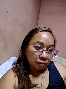 asianwet4u online show from September 17, 2025, 2:30 pm