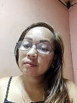 asianwet4u online show from September 21, 2025, 5:31 am