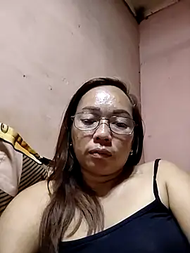 asianwet4u online show from October 29, 2025, 3:20 am