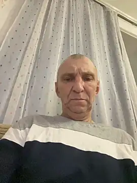 SHARP299 online show from September 18, 2025, 5:26 pm