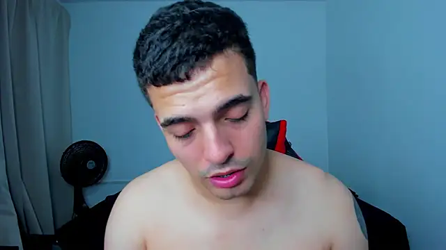 tanner hard  online show from March 1, 2025, 2:04 am