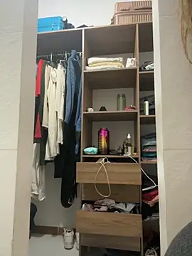 moniquerainx online show from November 13, 2025, 2:54 am