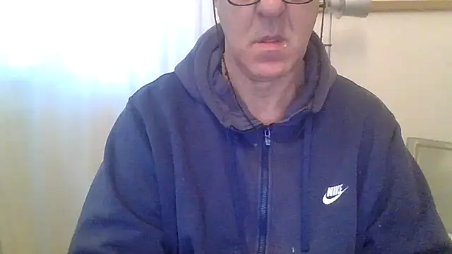 ANONIMO7735 online show from February 18, 2026, 6:42 am