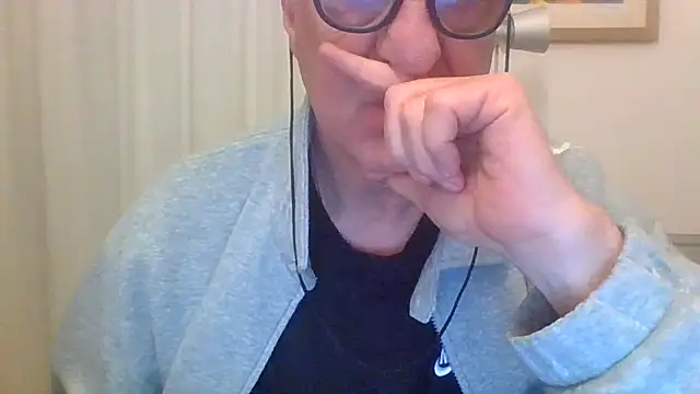 ANONIMO7735 online show from March 10, 2026, 6:24 pm