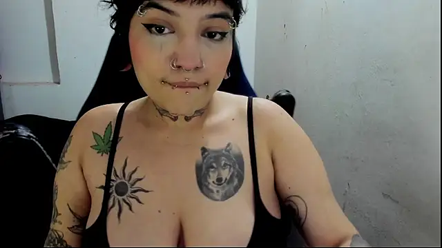 pink dustt online show from December 5, 2025, 3:04 am