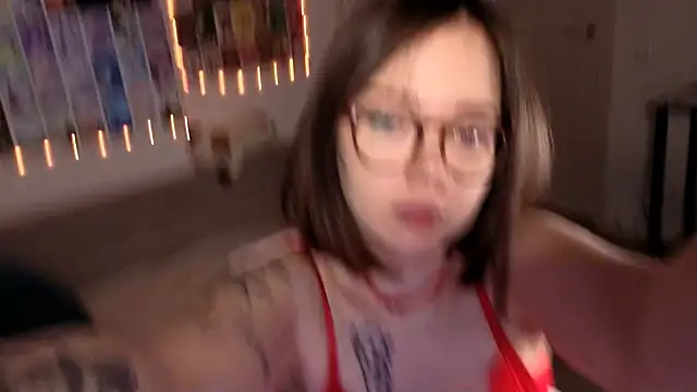 Snapshot of MilenaSaint chatting on February 13, 2025, 5:48 am MilenaSaint online show from February 13, 2025, 5:48 am