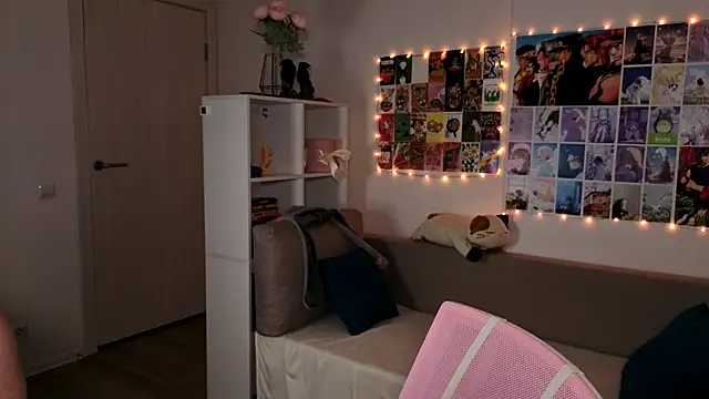 Snapshot of MilenaSaint chatting on February 21, 2025, 3:01 am MilenaSaint online show from February 21, 2025, 3:01 am