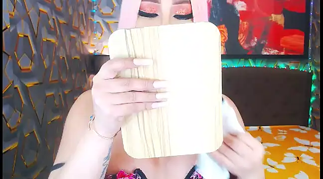 KylieMaxwellCaulfield TS online show from January 14, 2025, 9:56 am