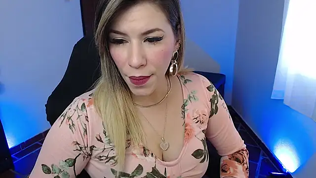 ms sofia x online show from January 24, 2025, 3:02 pm