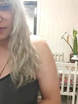 ElfGrey online show from March 14, 2025, 2:31 am