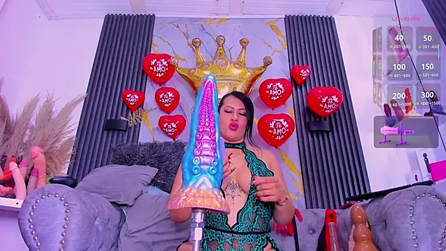 Snapshot of dailly_hot chatting on February 17, 2026, 4:02 pm dailly hot online show from February 17, 2026, 4:02 pm