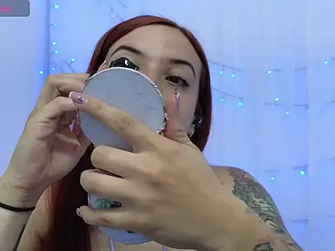 Snapshot of ninaa_fox chatting on June 1, 2026, 5:03 pm ninaa fox online show from June 1, 2026, 5:03 pm