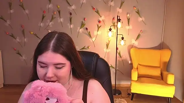 Snapshot of NicoleFoxery chatting on April 24, 2026, 6:21 pm NicoleFoxery online show from April 24, 2026, 6:21 pm