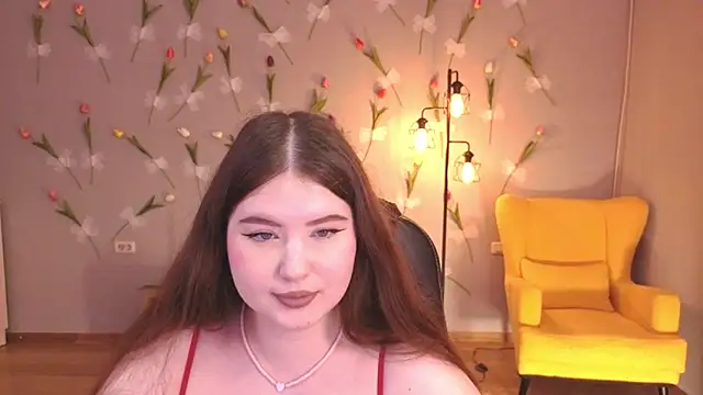 Snapshot of NicoleFoxery chatting on May 6, 2026, 4:30 am NicoleFoxery online show from May 6, 2026, 4:30 am
