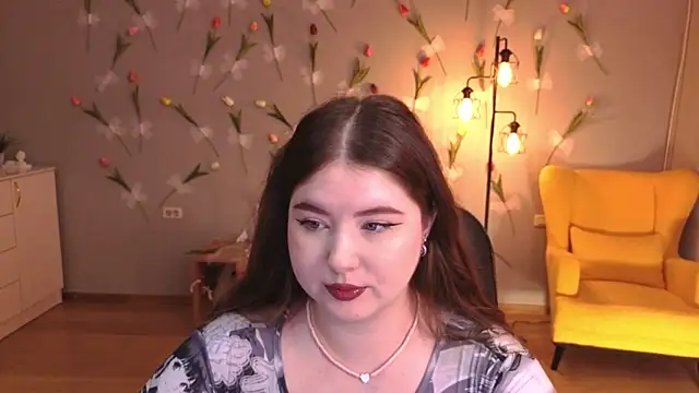 Snapshot of NicoleFoxery chatting on May 9, 2026, 6:24 pm NicoleFoxery online show from May 9, 2026, 6:24 pm