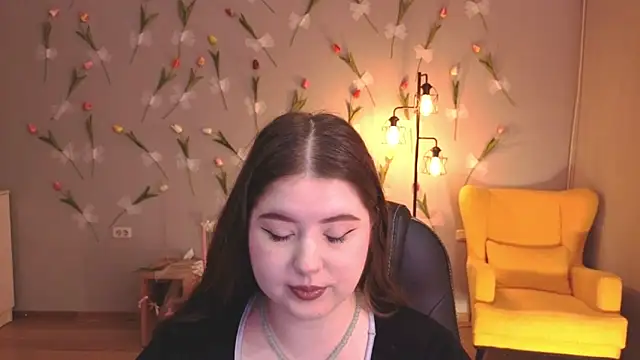 Snapshot of NicoleFoxery chatting on May 11, 2026, 6:27 pm NicoleFoxery online show from May 11, 2026, 6:27 pm