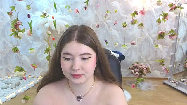 Snapshot of NicoleFoxery chatting on May 24, 2026, 6:24 pm NicoleFoxery online show from May 24, 2026, 6:24 pm