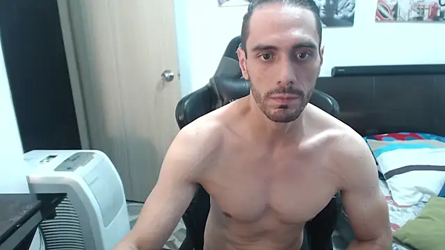 samuelgarcia  online show from December 17, 2024, 7:07 am